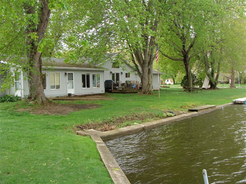 Property photo 2 - Sealed Bid Auction - 3 Channel Front Lots with Open Lake Views & 2,500 sq. ft. Home